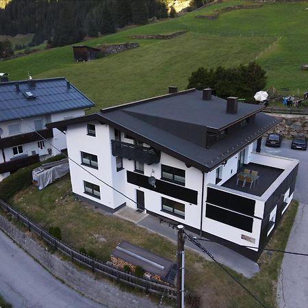 Апартаменти Alpenliebe Pitztal Санкт-Леонгард-ім-Пітцталь Екстер'єр фото