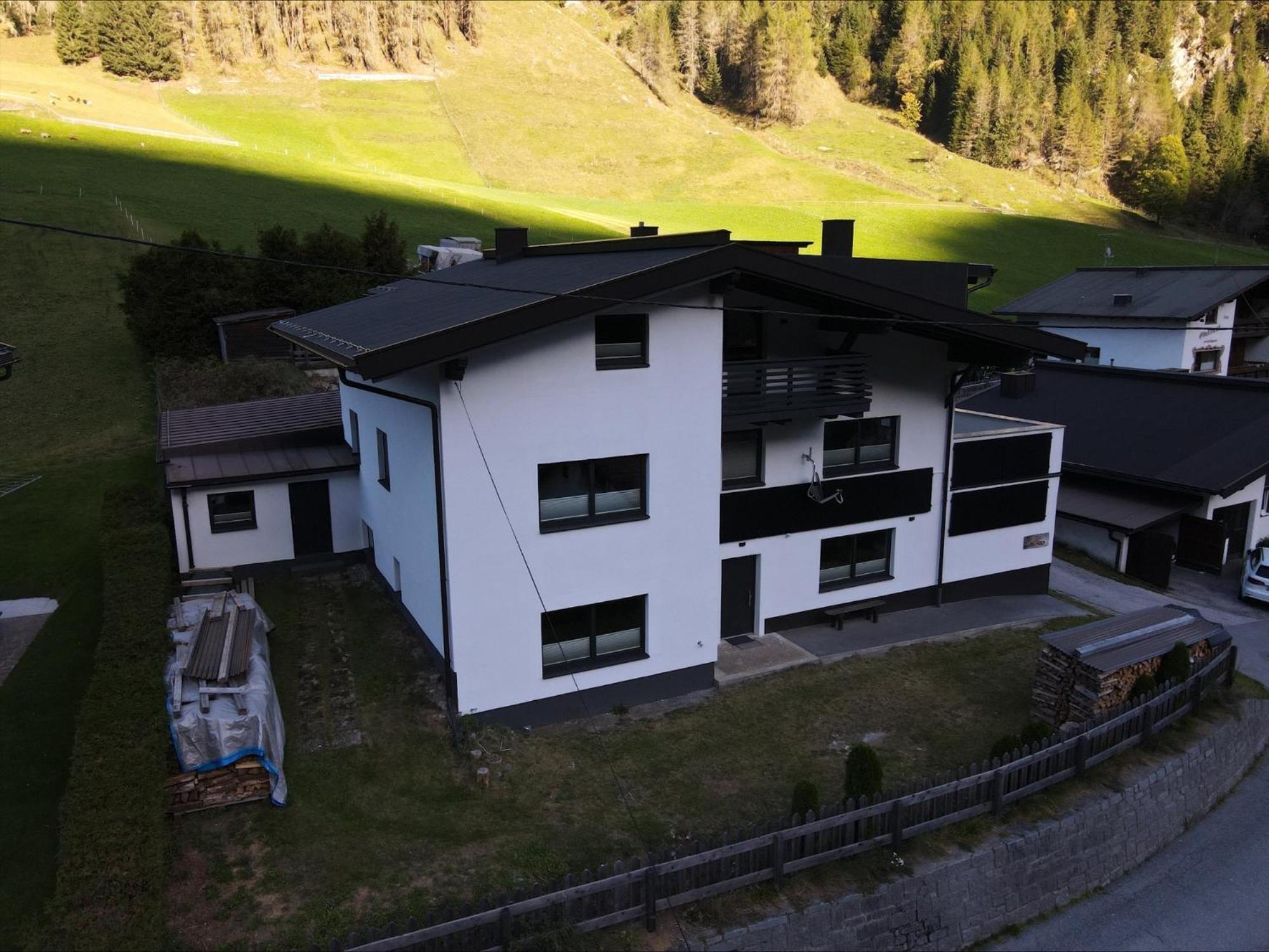 Апартаменти Alpenliebe Pitztal Санкт-Леонгард-ім-Пітцталь Екстер'єр фото